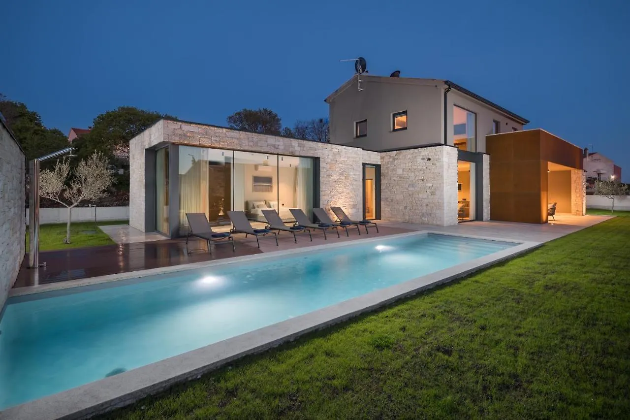 Design Villa Palmeta Bale